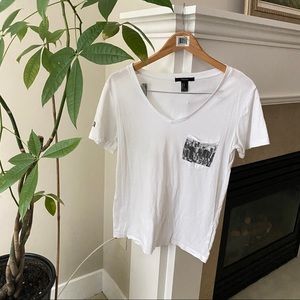 F21 White New York Pocket Graphic loose T-shirt